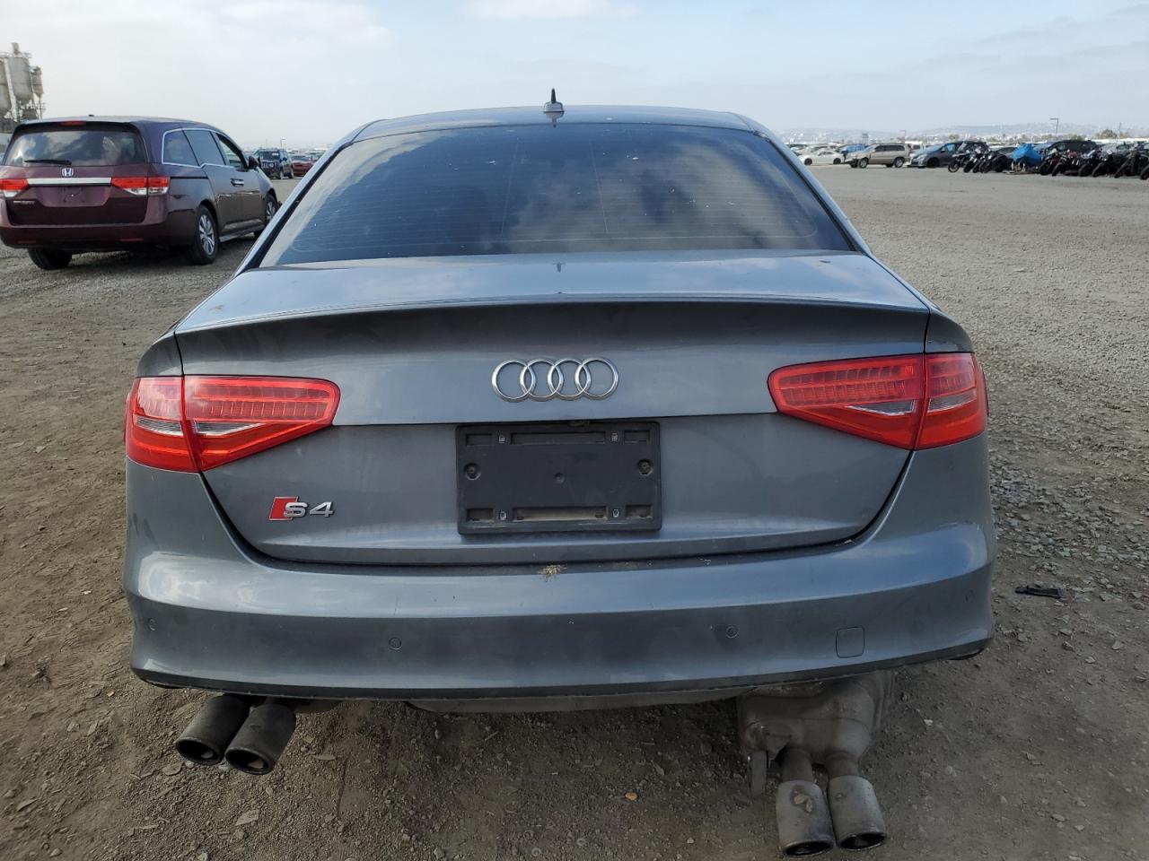 WAUBGAFL3FA118636 2015 Audi S4 Premium Plus