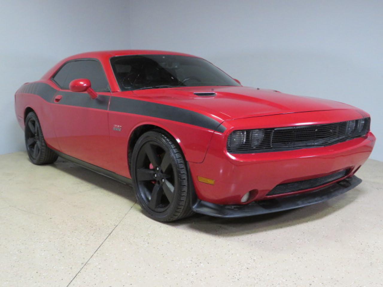 2C3CDYCJ1CH121032 2012 Dodge Challenger Srt-8