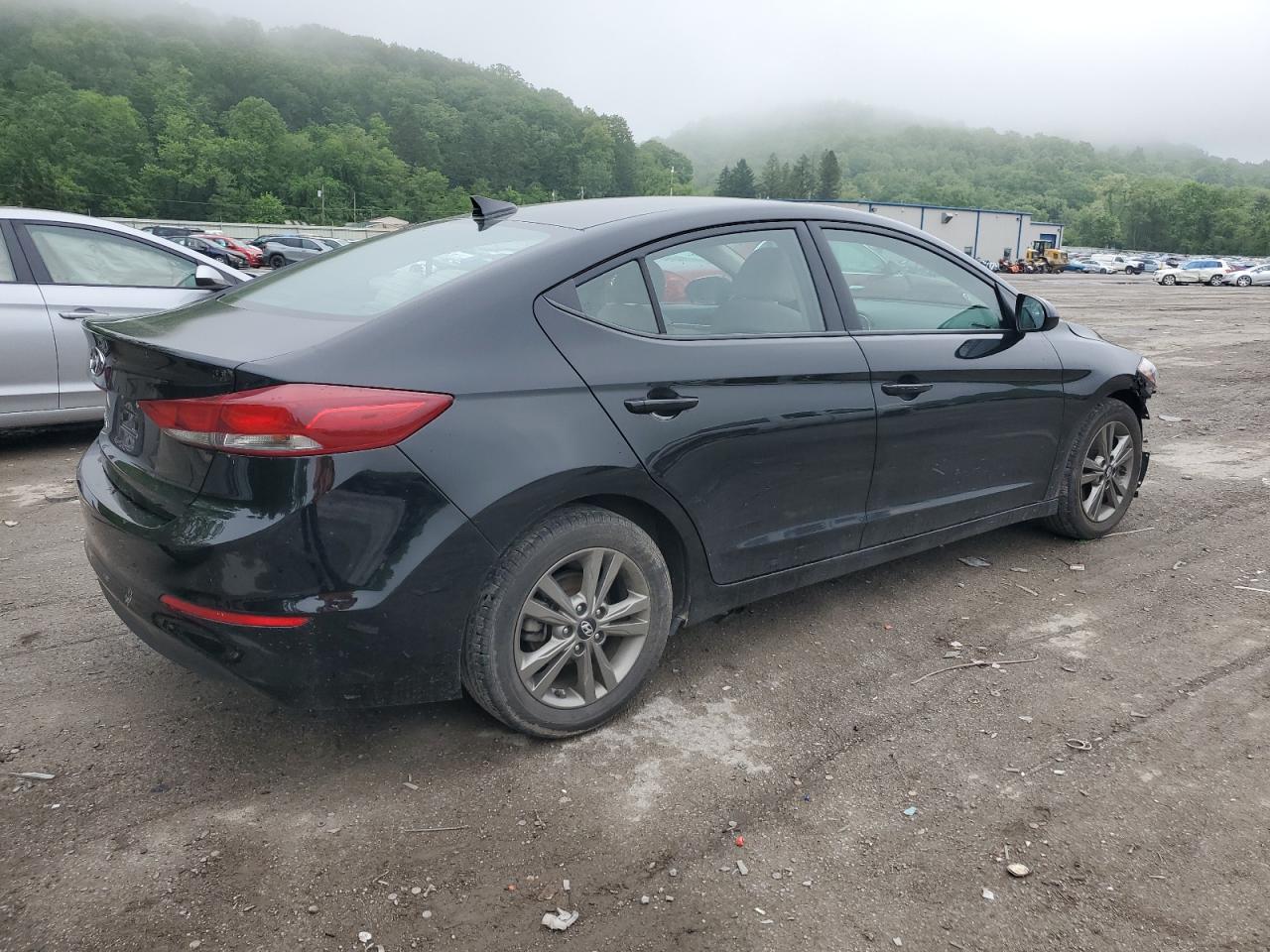 5NPD84LF4JH305801 2018 Hyundai Elantra Sel