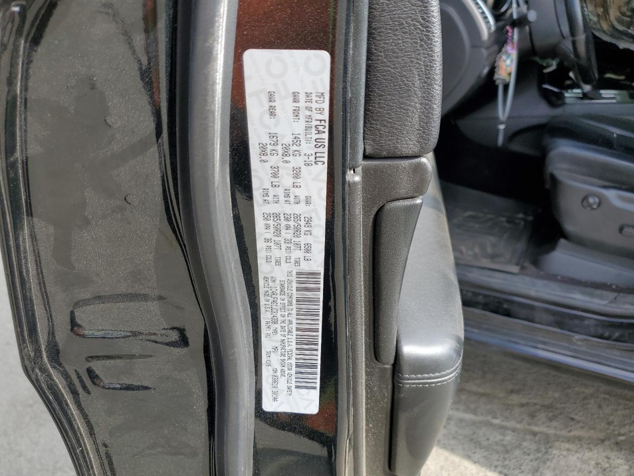 1C4RJFAG1JC314338 2018 Jeep Grand Cherokee Laredo