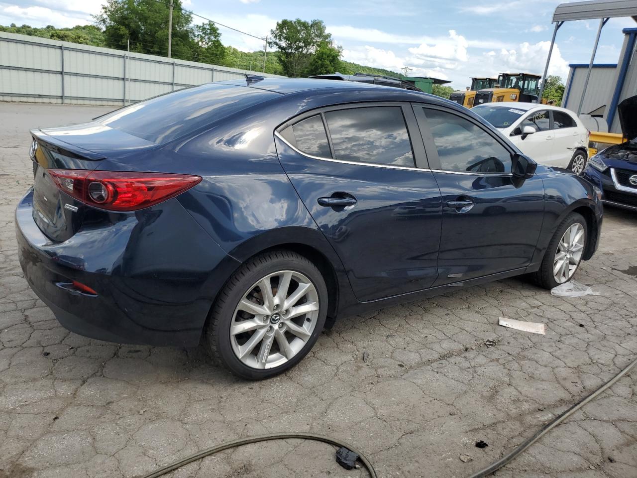 2017 Mazda 3 Grand Touring vin: JM1BN1W33H1129017