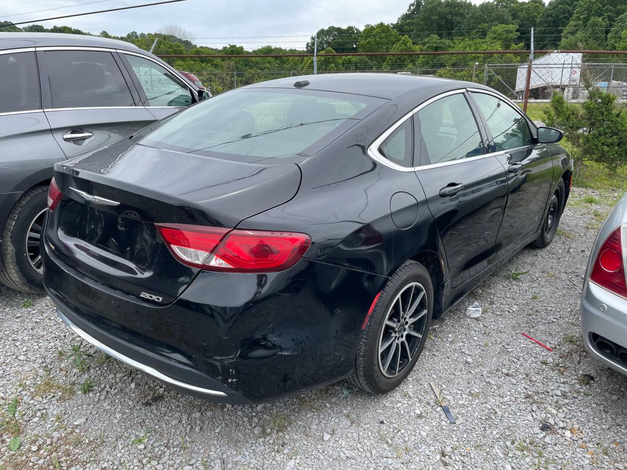 2015 Chrysler 200 Limited vin: 1C3CCCAB9FN593993