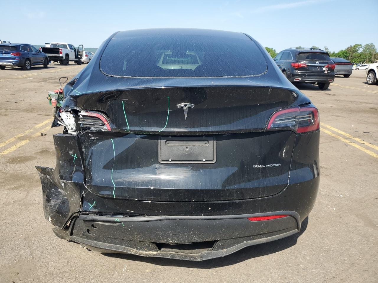 7SAYGAEE4PF926246 2023 Tesla Model Y