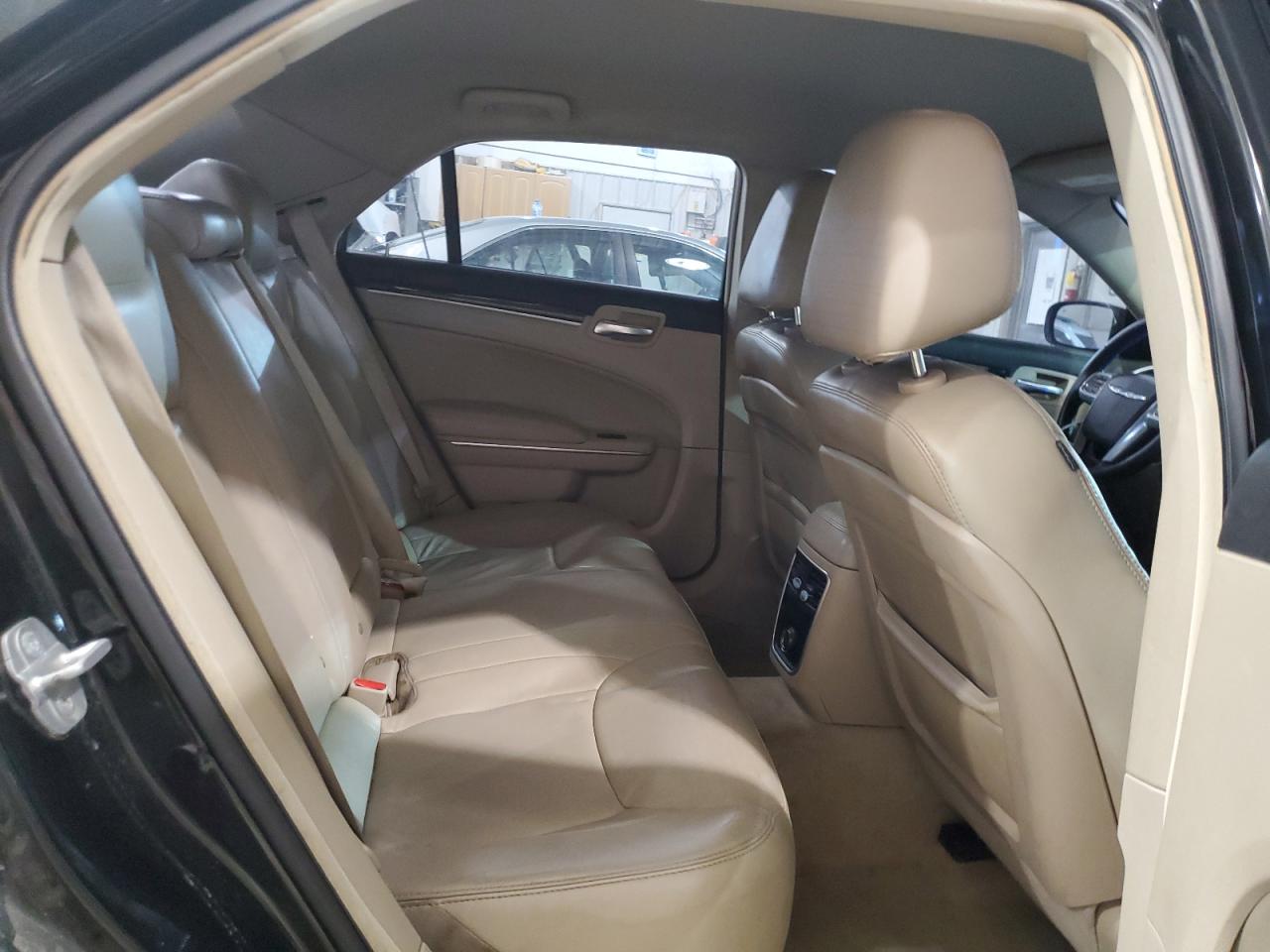 2C3CCAAG7EH103588 2014 Chrysler 300