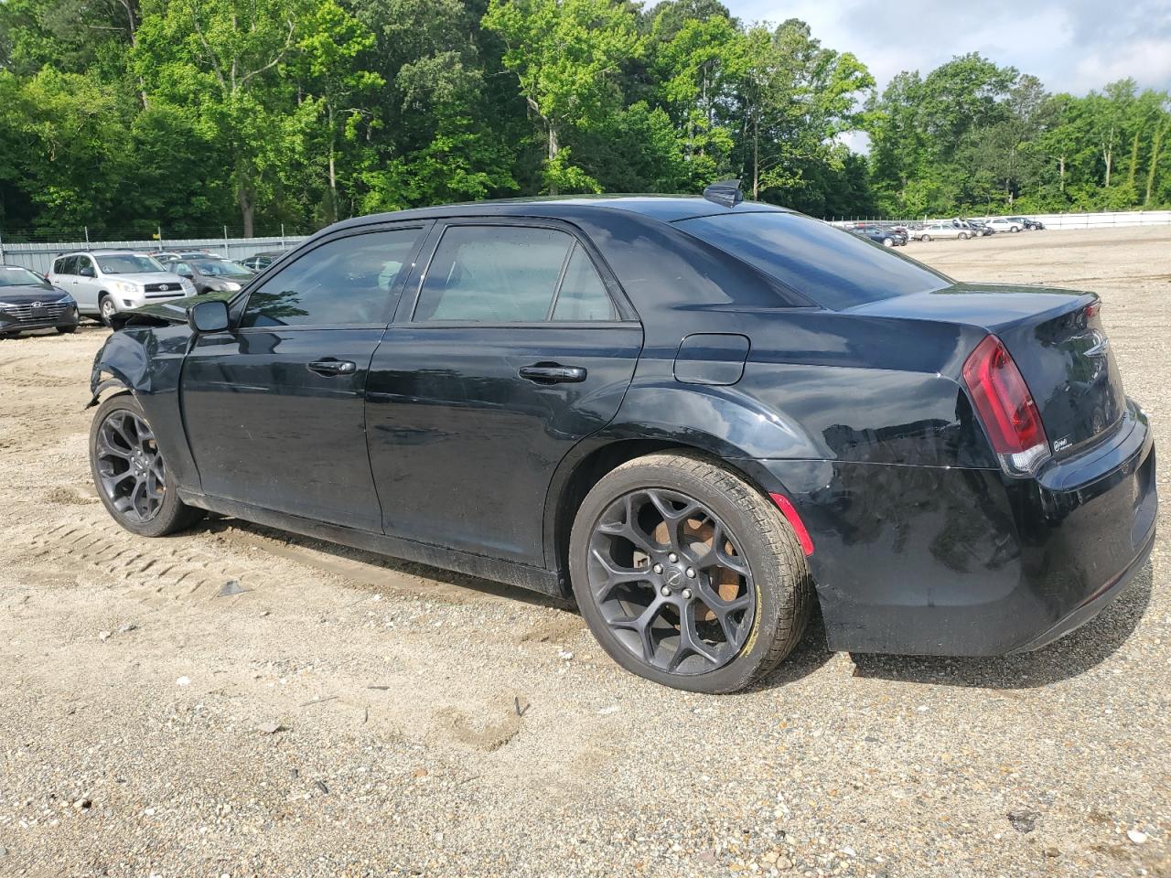 2C3CCAAG4KH590227 2019 Chrysler 300 Touring