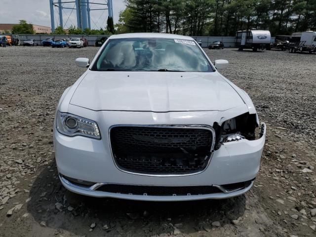 2015 Chrysler 300 Limited VIN: 2C3CCAAG3FH921451 Lot: 53671764