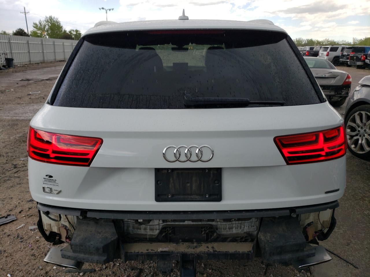 WA1VAAF7XKD029802 2019 Audi Q7 Prestige