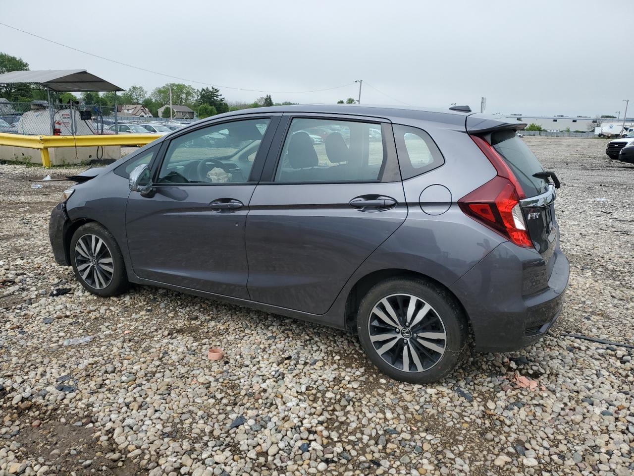 3HGGK5H88JM734739 2018 Honda Fit Ex