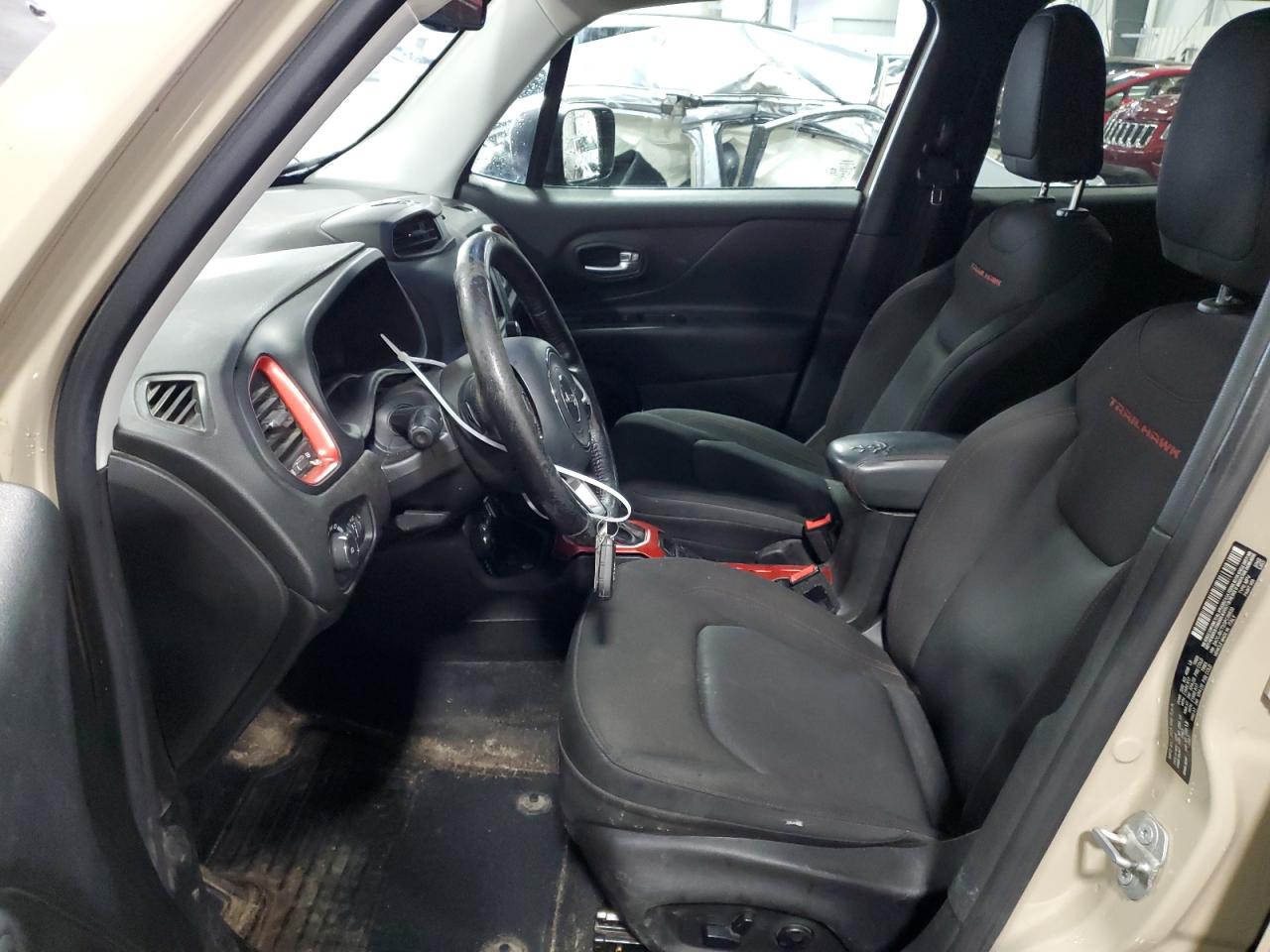 ZACCJBCT2GPC89530 2016 Jeep Renegade Trailhawk