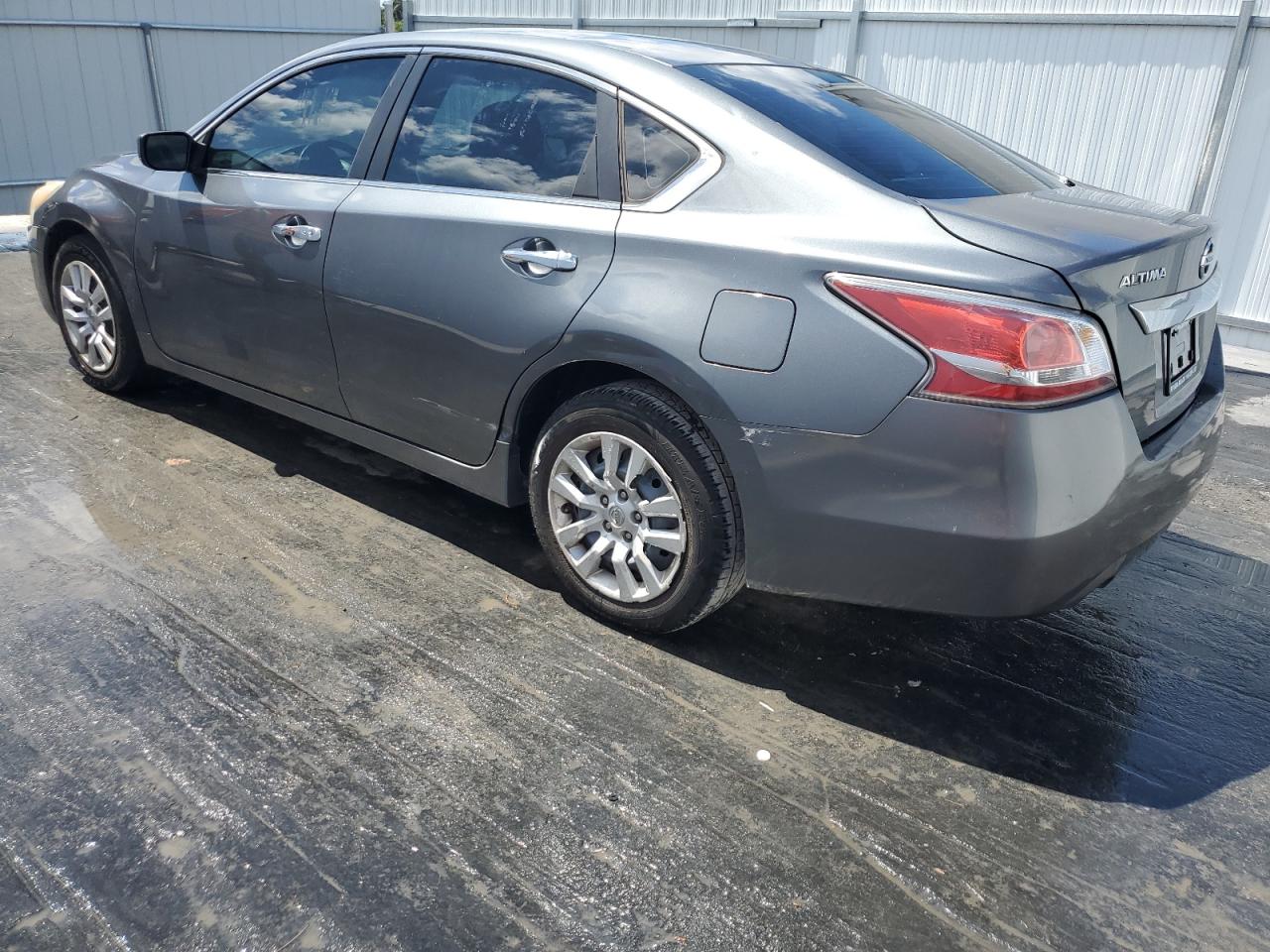 1N4AL3AP4FN352315 2015 Nissan Altima 2.5