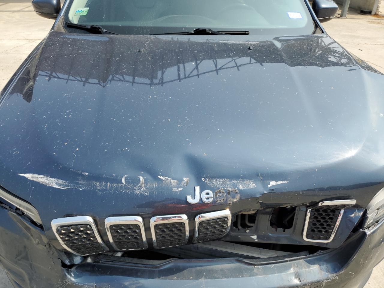 1C4PJLLB2KD384109 2019 Jeep Cherokee Latitude Plus