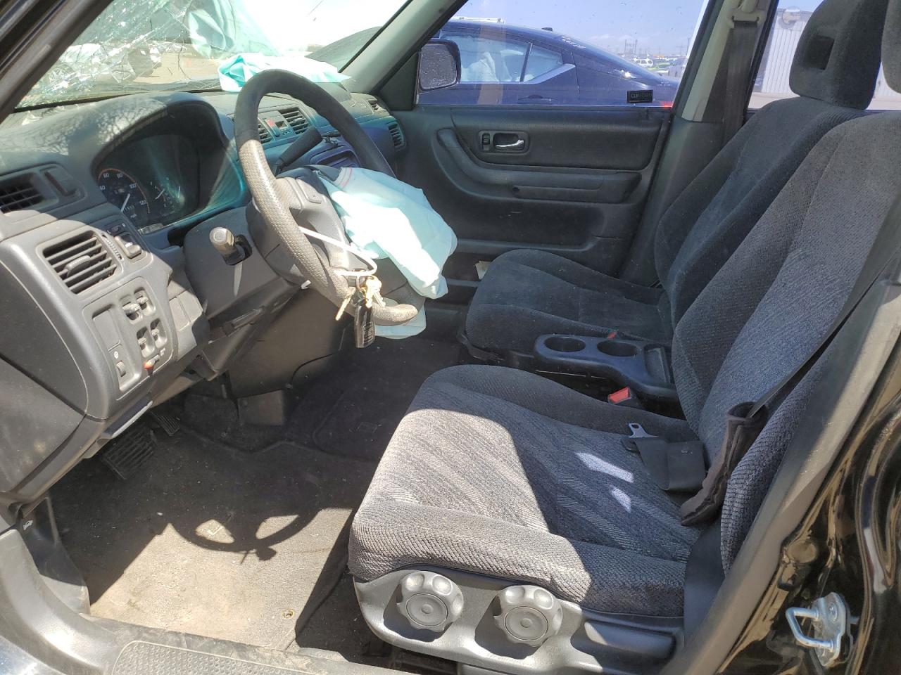 JHLRD1869YC038687 2000 Honda Cr-V Ex