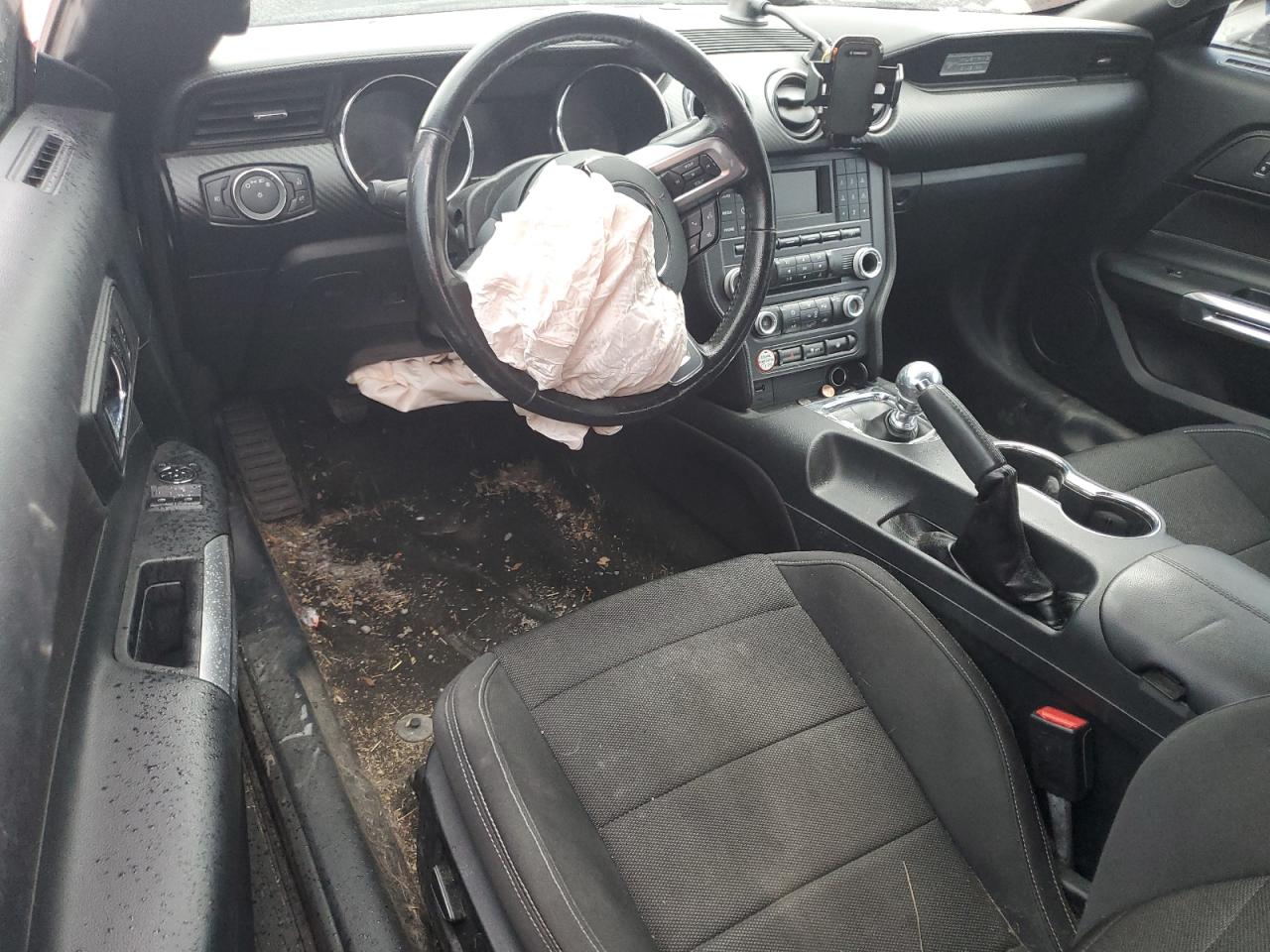 1FA6P8AM9F5353683 2015 Ford Mustang