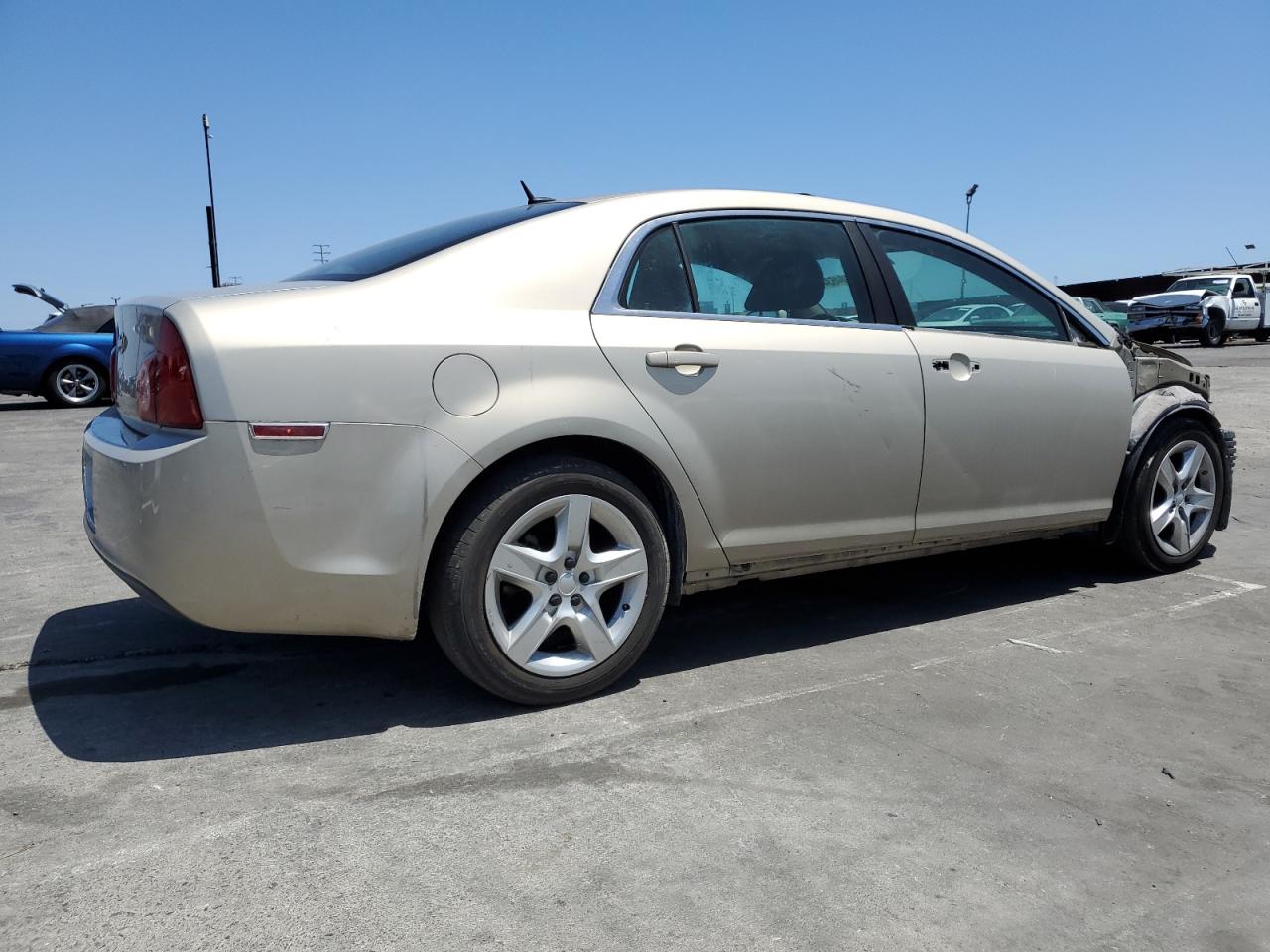 1G1ZC5EB0AF251209 2010 Chevrolet Malibu 1Lt