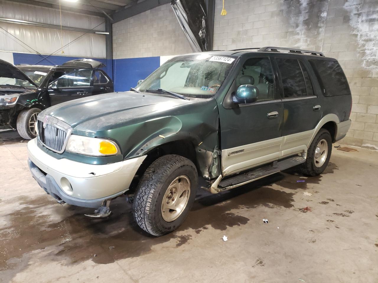 5LMPU28A0XLJ36237 1999 Lincoln Navigator