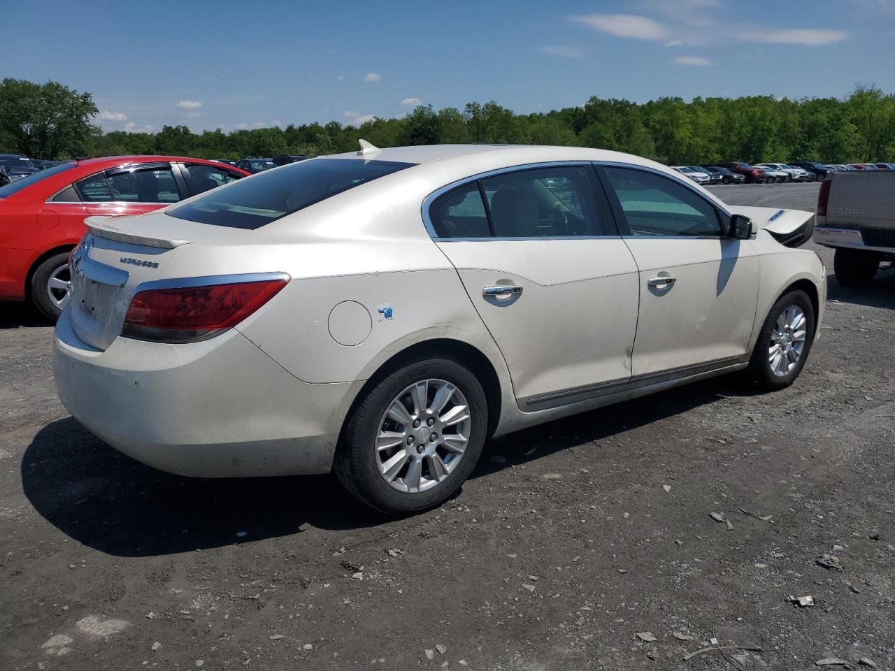 1G4GC5ER5DF182724 2013 Buick Lacrosse