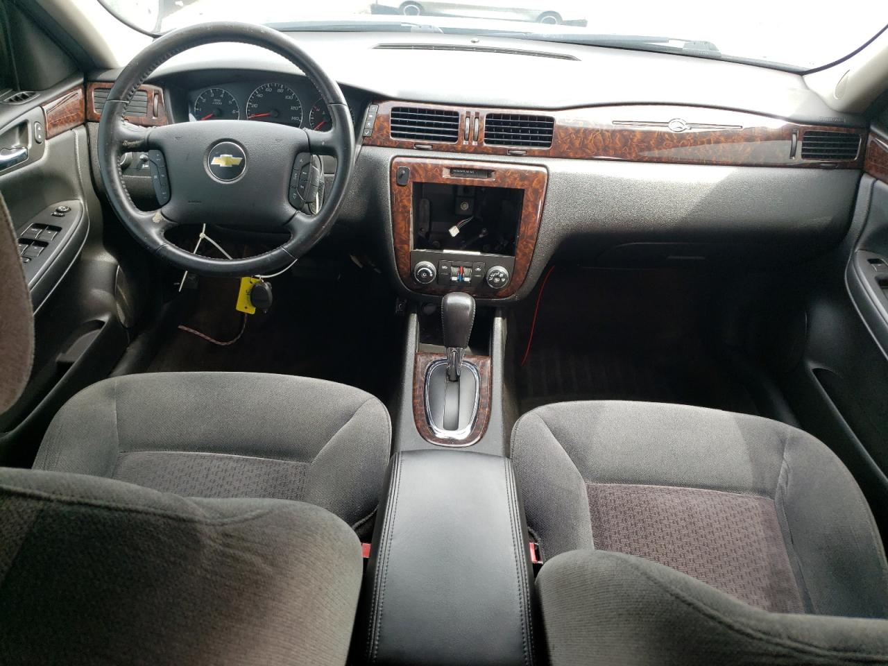 2G1WB5E35C1166813 2012 Chevrolet Impala Lt