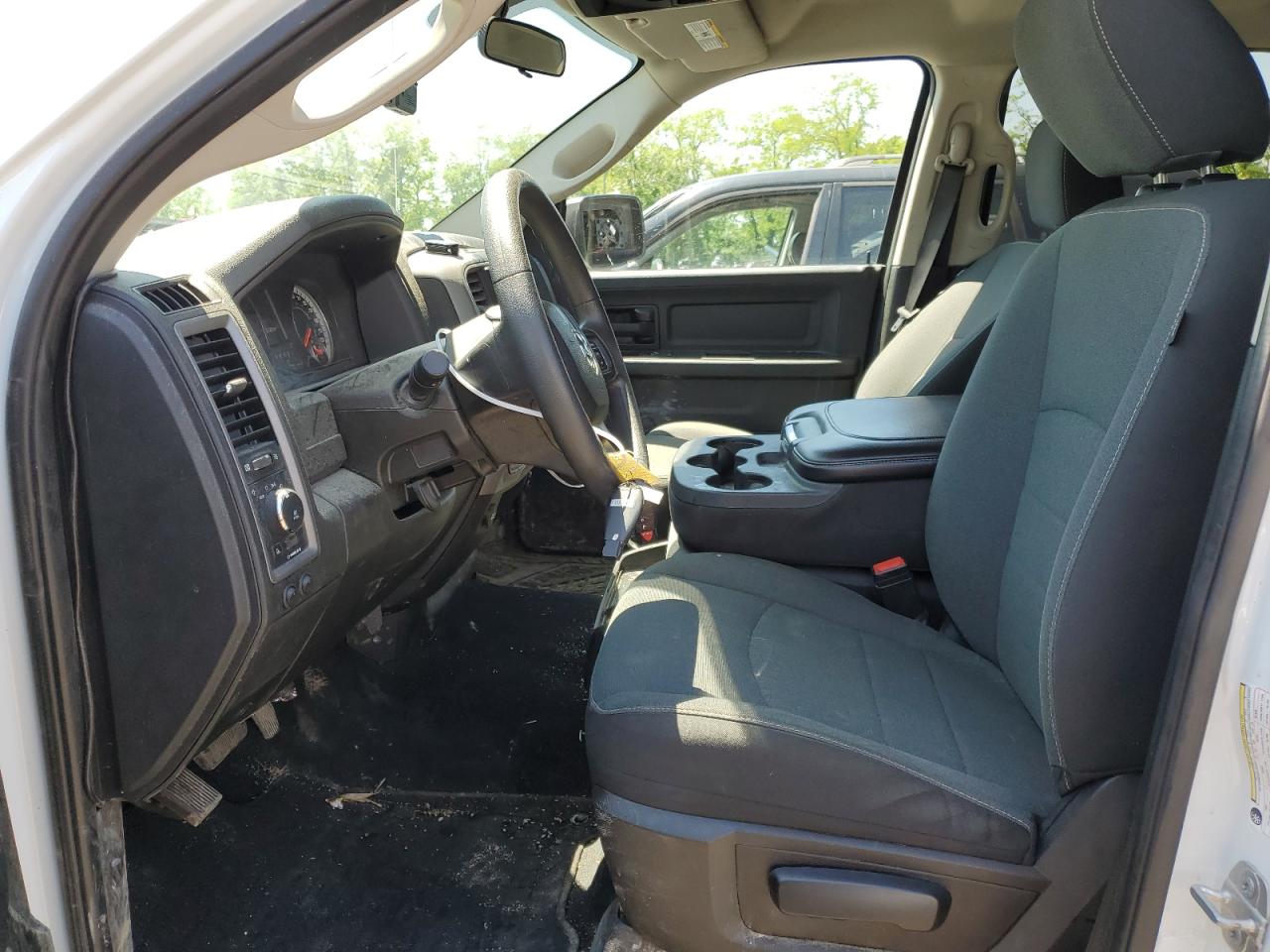 3C6RR7KGXNG375548 2022 Ram 1500 Classic Tradesman