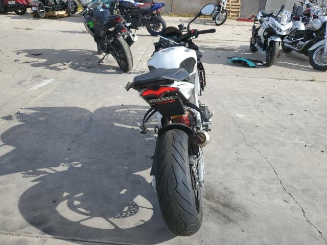 2022 APRILIA TUONO V4 1 ZD4KZUA08NS000378