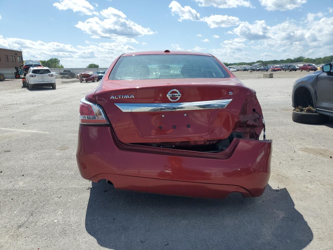 2015 Nissan Altima 2.5 vin: 1N4AL3AP4FC188933