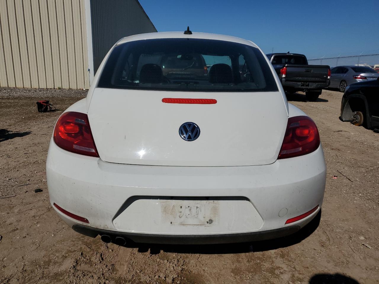 3VWJ17AT7EM663215 2014 Volkswagen Beetle