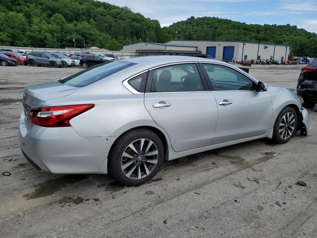 1N4AL3AP8HC282509 2017 Nissan Altima 2.5