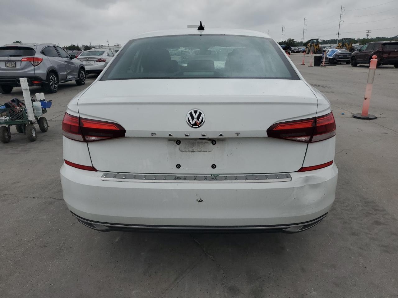 1VWSA7A3XMC000256 2021 Volkswagen Passat Se
