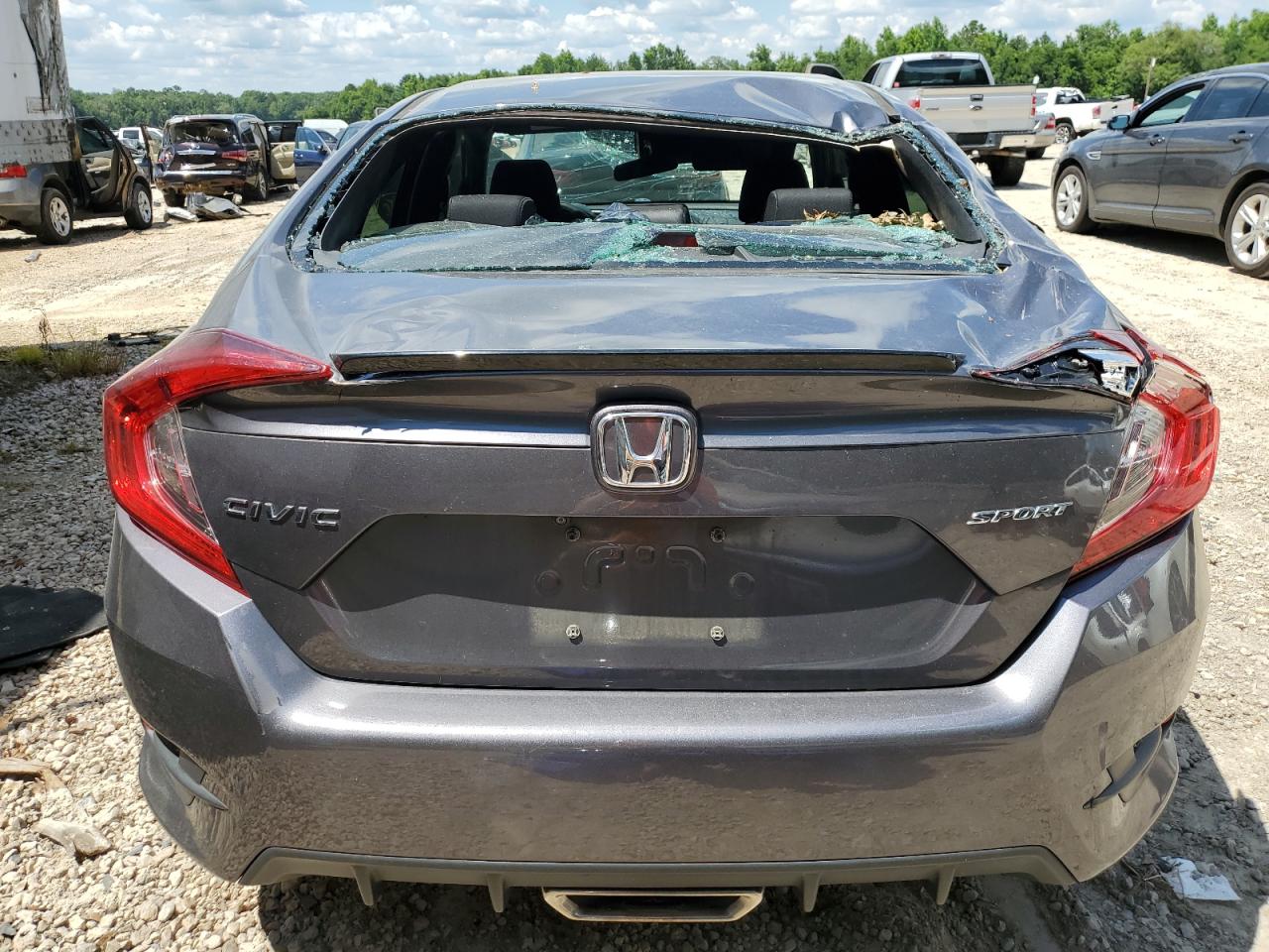 2HGFC2F84KH581318 2019 Honda Civic Sport