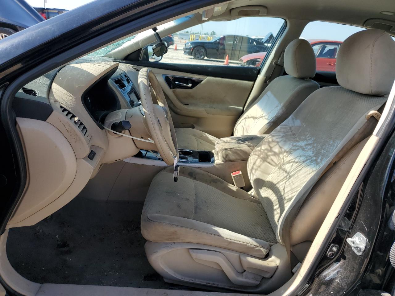 1N4AL3AP1EN211331 2014 Nissan Altima 2.5