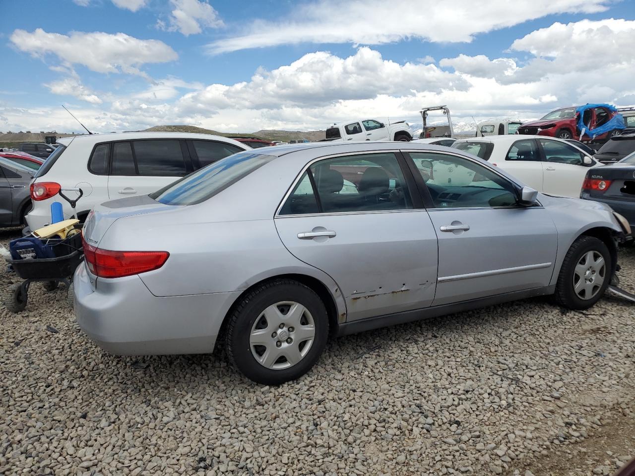 1HGCM56465A040515 2005 Honda Accord Lx