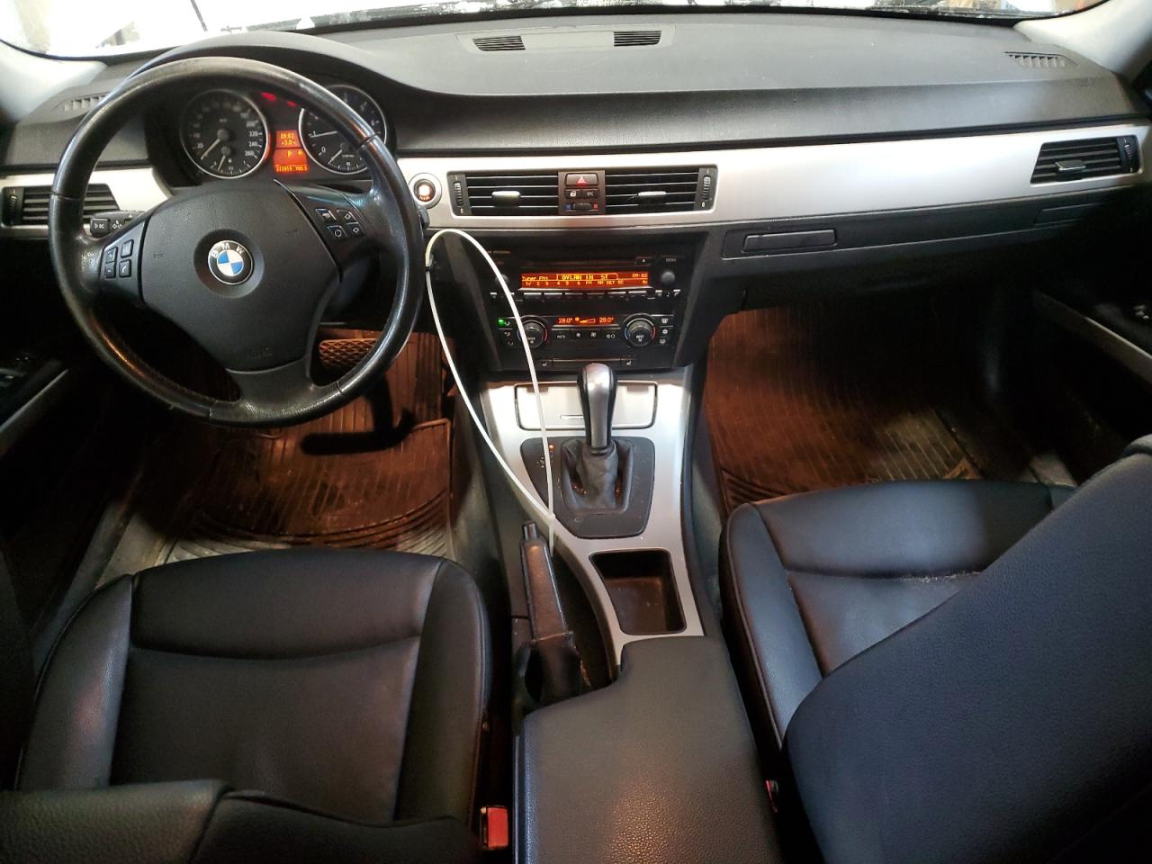 WBAVB13526PT19460 2006 BMW 325 I