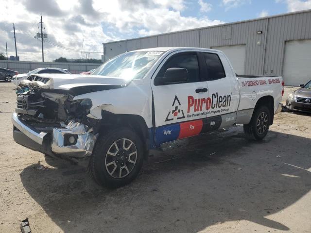 Lot #2569993396 2014 TOYOTA TUNDRA DOU salvage car