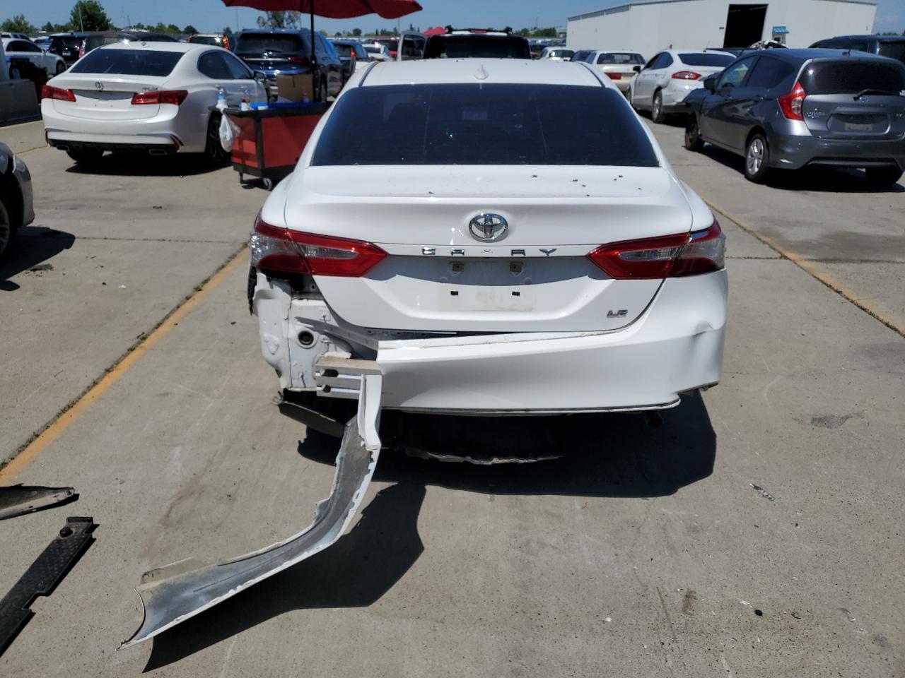 4T1C11AK8LU344569 2020 Toyota Camry Le