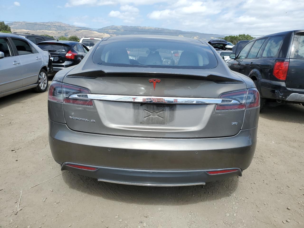 5YJSA1E1XFF119892 2015 Tesla Model S