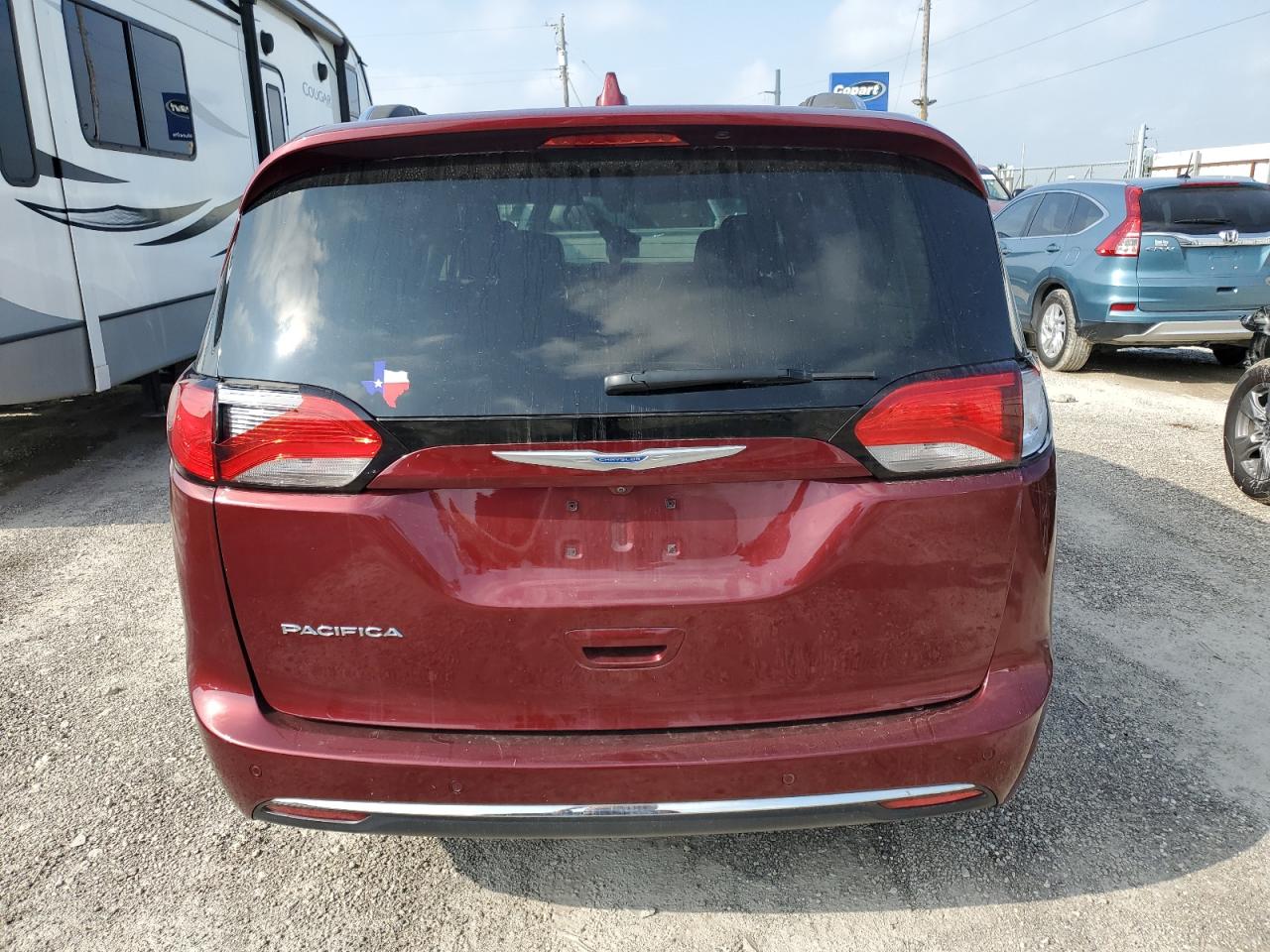 2C4RC1BG6JR119550 2018 Chrysler Pacifica Touring L