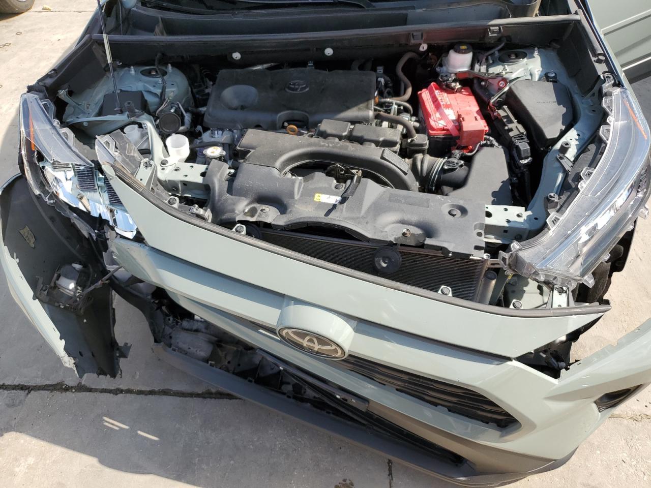 2T3W1RFV6LC047954 2020 Toyota Rav4 Xle