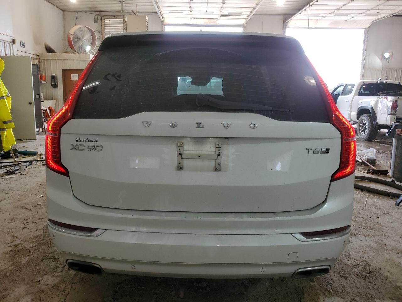 YV4A22PL8G1050964 2016 Volvo Xc90 T6