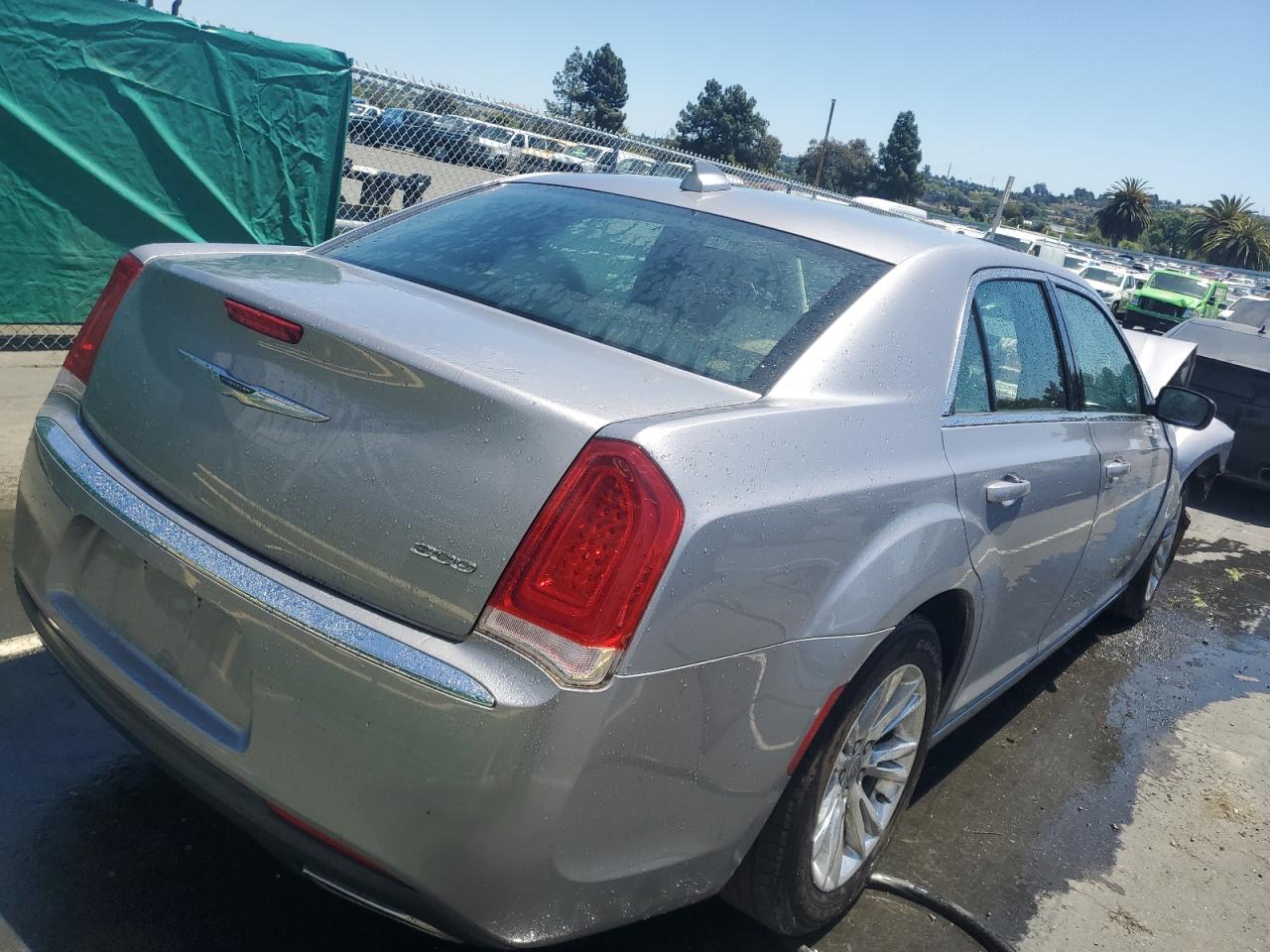 2C3CCAAG4HH599535 2017 Chrysler 300 Limited