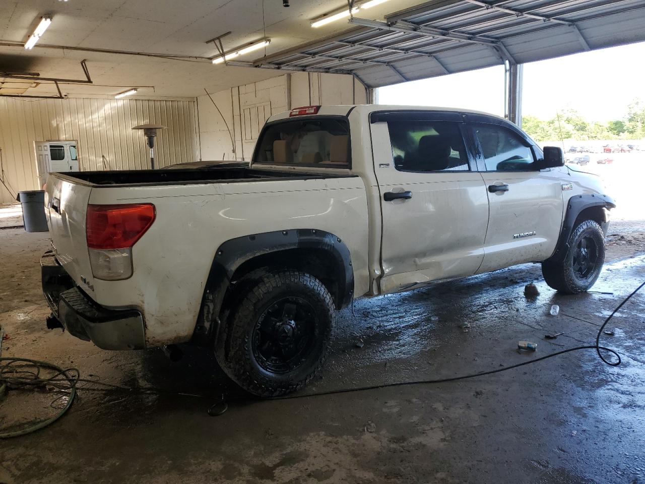 5TFDW5F1XDX275725 2013 Toyota Tundra Crewmax Sr5