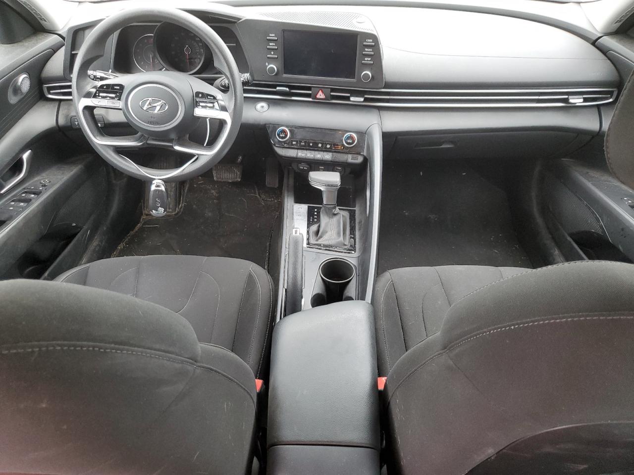 5NPLM4AG5NH058166 2022 Hyundai Elantra Sel