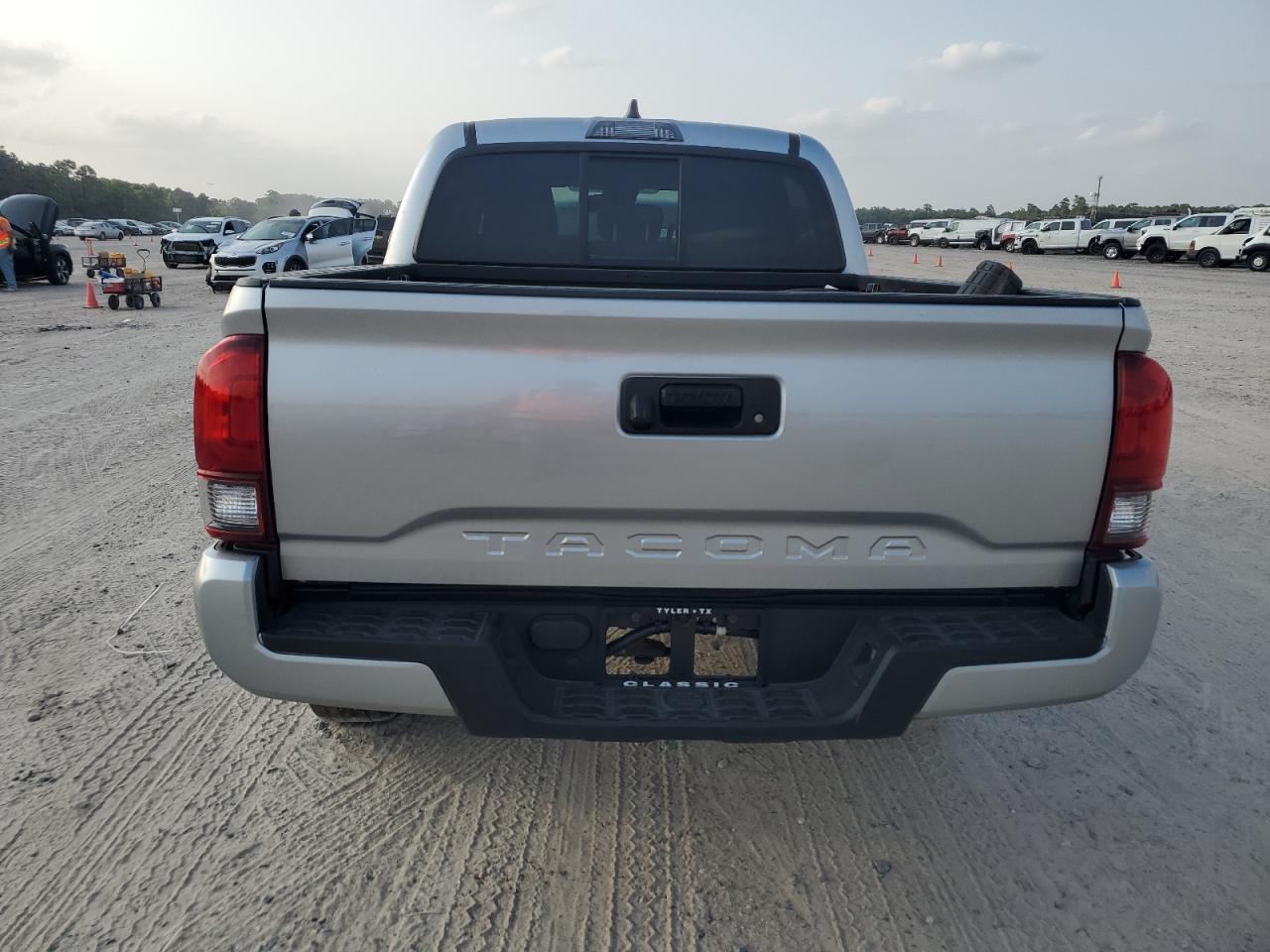 3TYAX5GN0NT036309 2022 Toyota Tacoma Double Cab