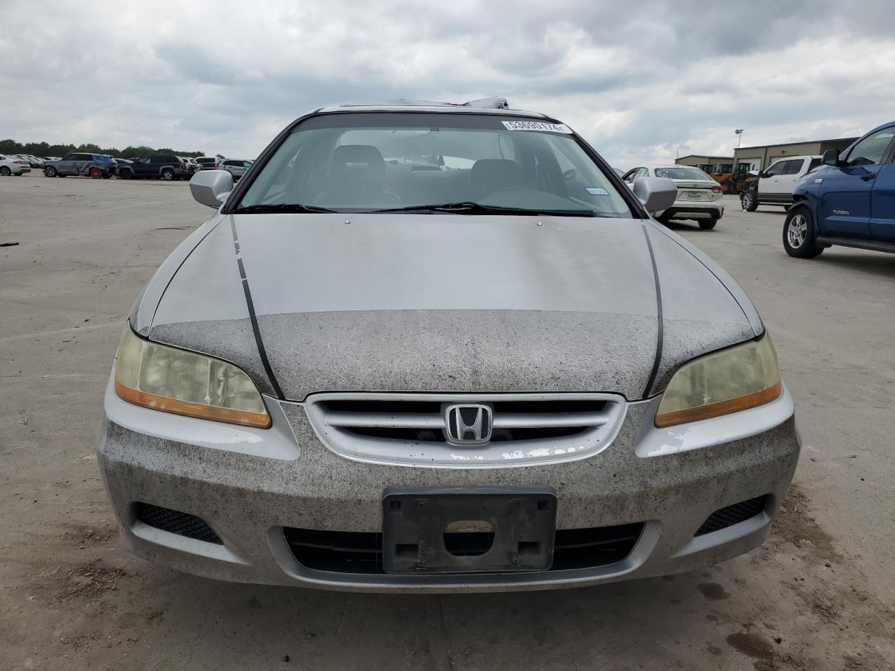 1HGCG225X2A032529 2002 Honda Accord Ex