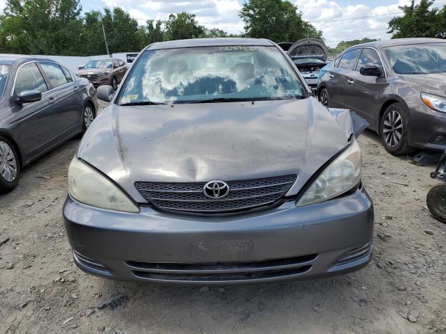 2004 Toyota Camry Le VIN: 4T1BE32K14U832113 Lot: 56876674