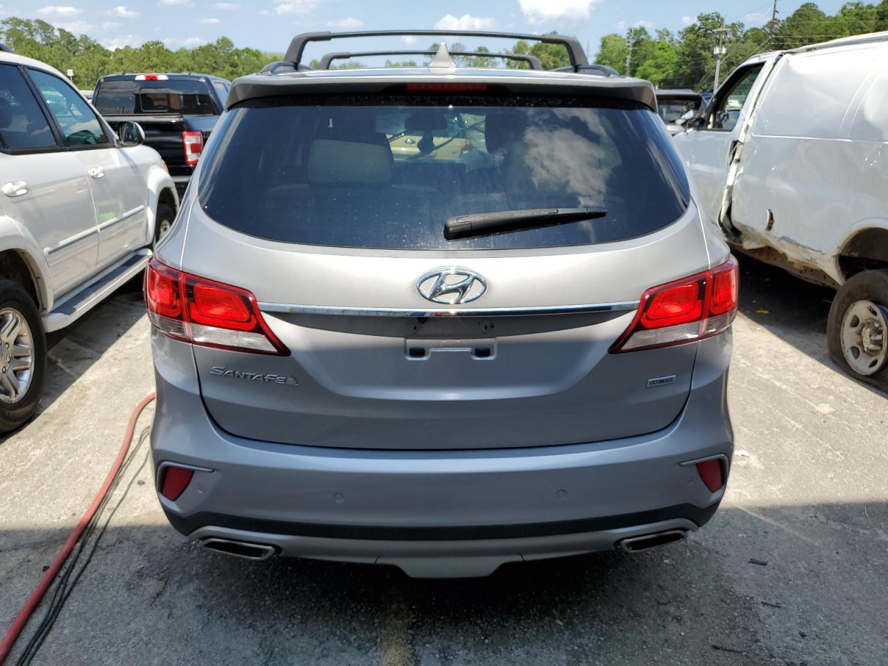 KM8SR4HF6HU185718 2017 Hyundai Santa Fe Se Ultimate