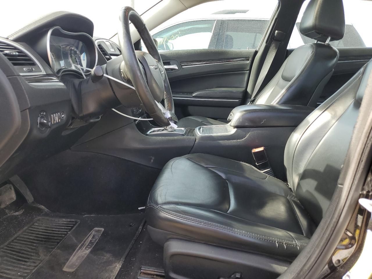 2C3CCARG8GH278438 2016 Chrysler 300 Limited