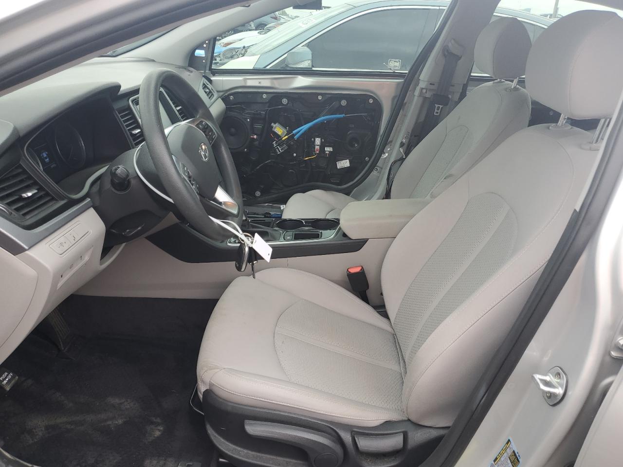 5NPE24AF7KH794107 2019 Hyundai Sonata Se