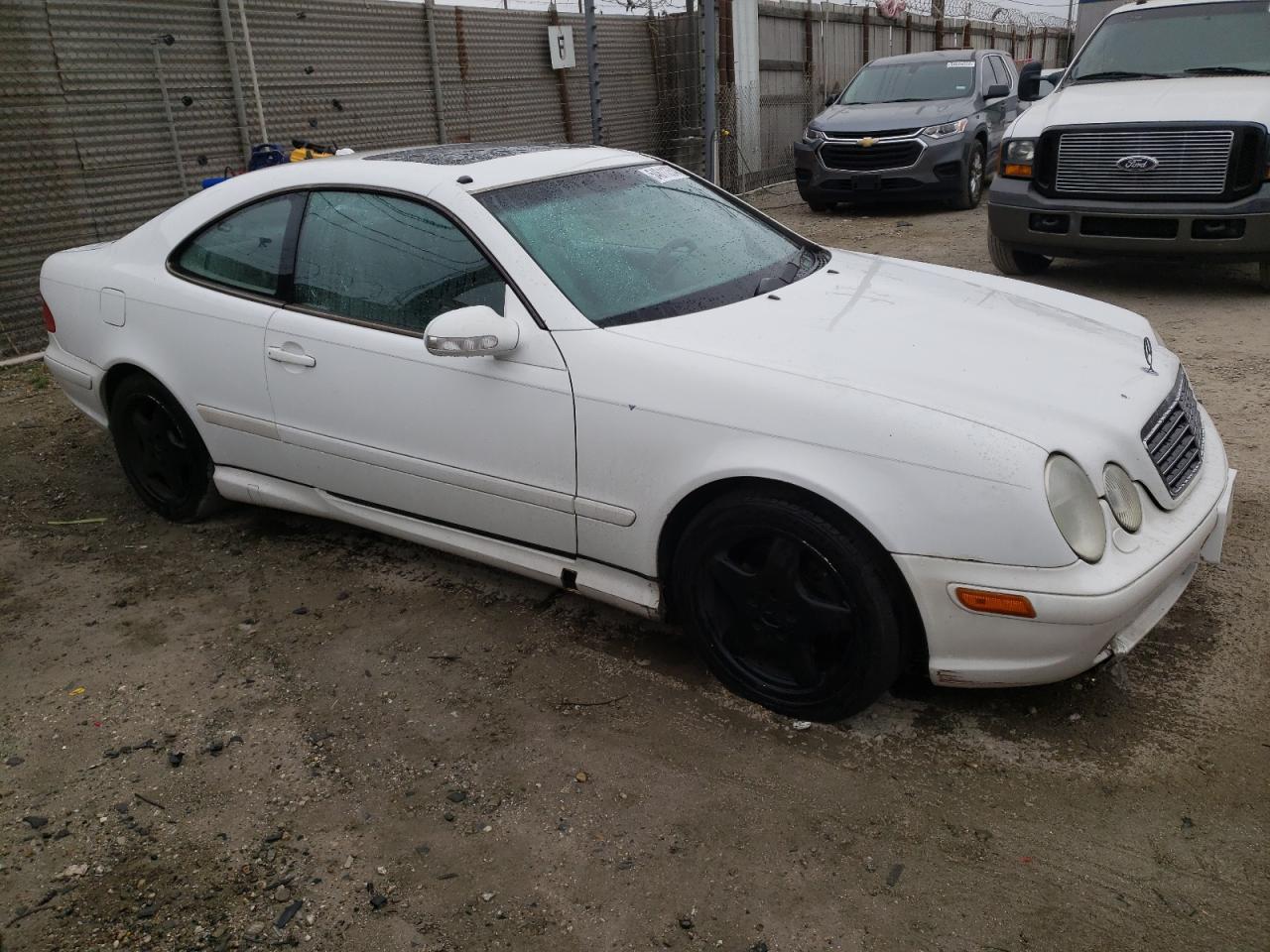 WDBLJ70G7YF117131 2000 Mercedes-Benz Clk 430