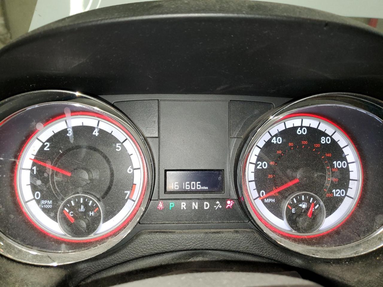 2C4RDGCGXER390552 2014 Dodge Grand Caravan Sxt