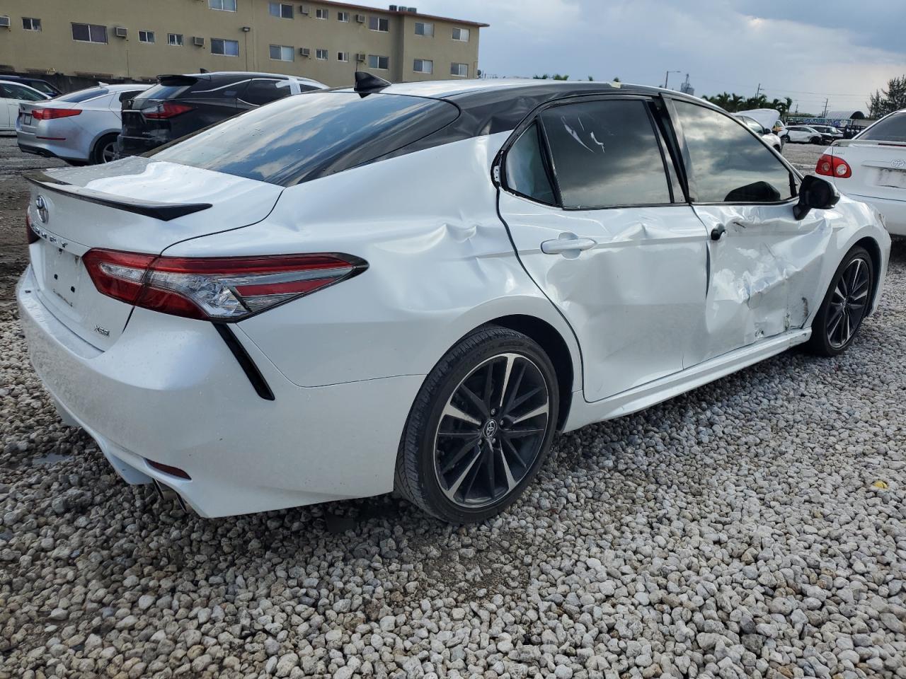 4T1B61HK5KU181820 2019 Toyota Camry Xse