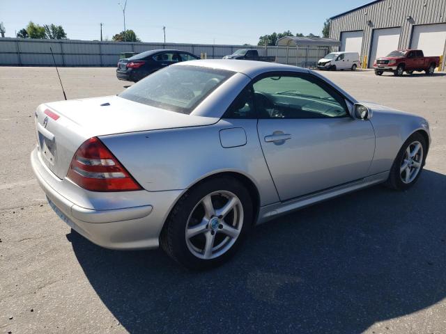 2001 Mercedes-Benz Slk 320 VIN: WDBKK65F21F217050 Lot: 56590494